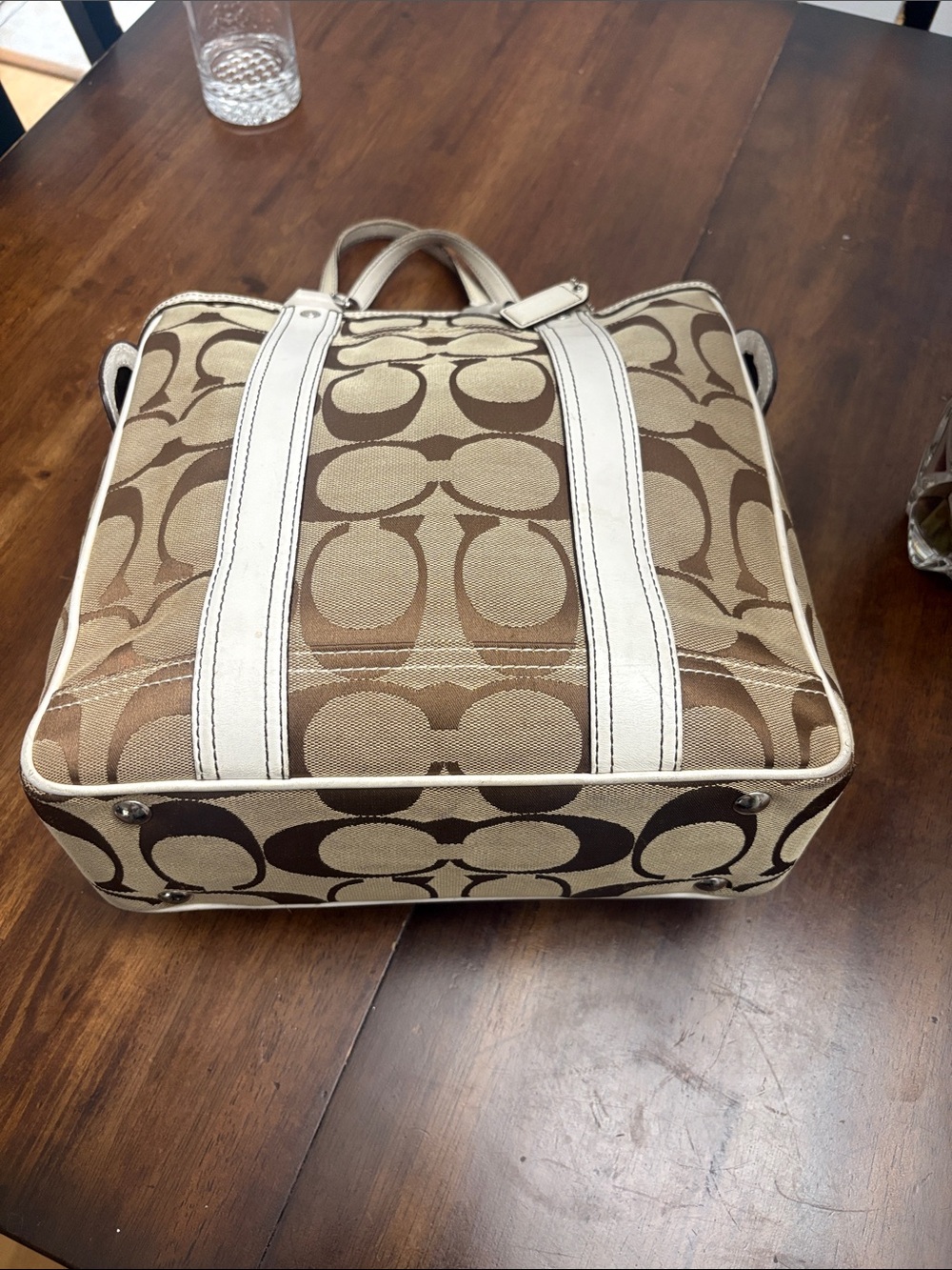 Low start Coach Vintage Gallery Signature Jacquard Canvas Leather Satchel in GUC - Picture 6 of 12